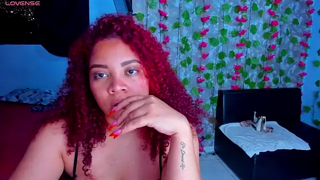 AngelaCoffee's Live XXX Chat
