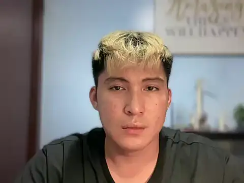 Kingdirtyfog 网络视讯表演