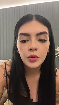 XXX chat uživo modela AliceRitter