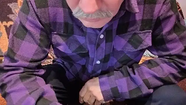 loverboyxxx69's Webcam Show