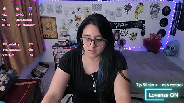XXX chat uživo modela Cherry_blush_