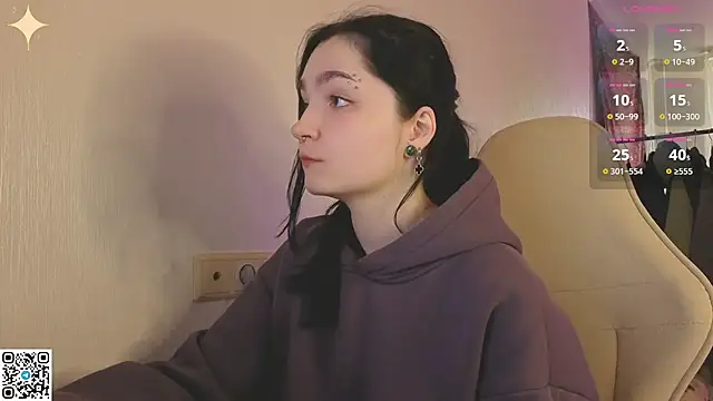 Chat +18 de Luna_Moon13 ao vivo