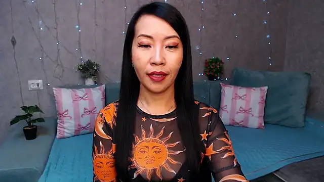 LiaPak Webcam show