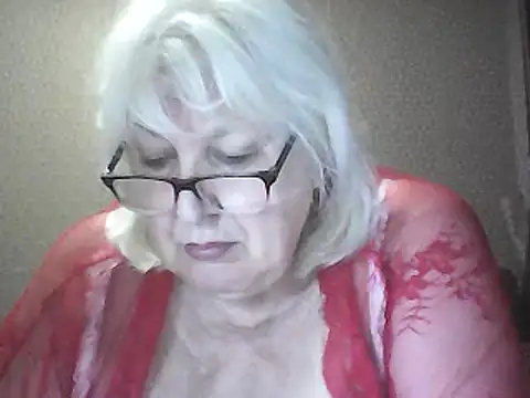 Alexia64231 Show in webcam