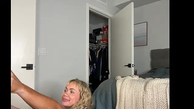 ElenaErickson – Live XXX-chat