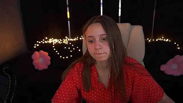 TinyNatalie's Live XXX Chat