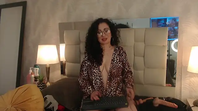 SamanthaAntolin Chat XXX in diretta