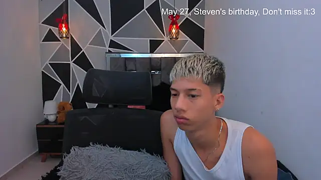 Juan_Nd_Steven লাইভ XXX চ্যাট