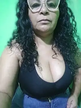 Amarantha25's Live XXX Chat