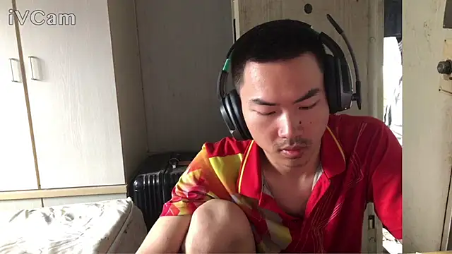 dyjdddttj 网络视讯表演