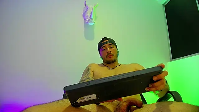 Chatroom XXX en direct de Dagoti