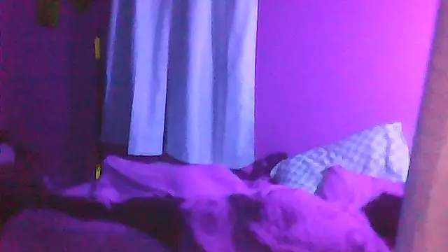 sarahkat86's Live XXX Chat