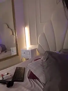 Kaylachannell Chat XXX live