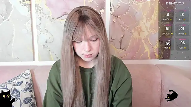 fiamoory Chat XXX live