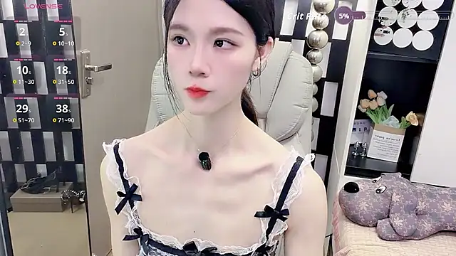 Živý XXX chat Yueyue-MM