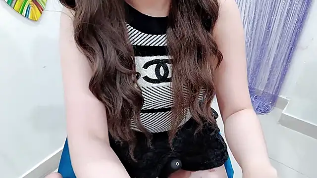 دردشة Ari-sweety الجنسية المباشرة