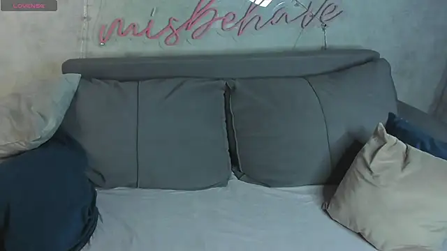 Nicole_Vasquez Live XXX Chat