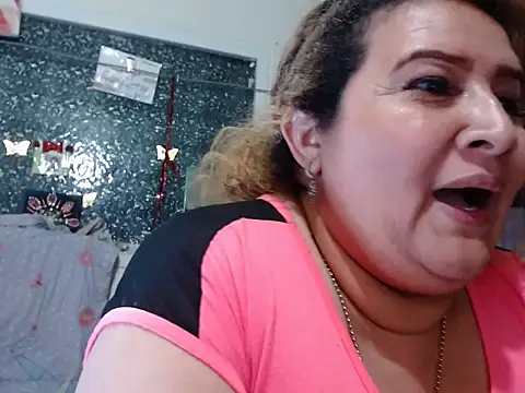 Perla1981-- Chat XXX in diretta