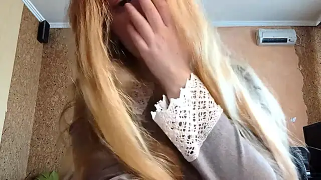 KateVibe_01のライブXXXチャット