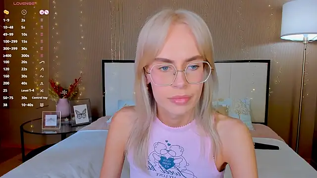 bellatip's Live XXX Chat