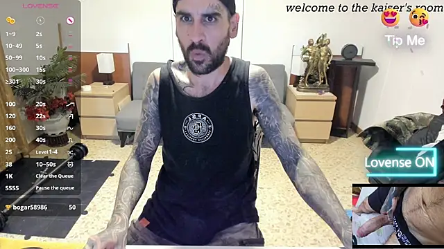 kaiser679_ Pertunjukan Webcam