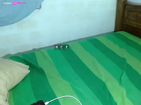 LuigiLuxs webcam show