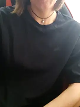 Chat XXX en directo de Aashikalaa