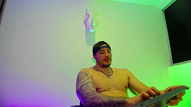 Dagotin Live XXX chat