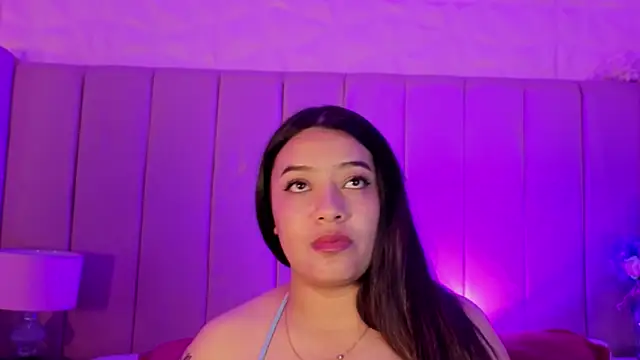 Chat XXX en directo de MollyBigBoobs12