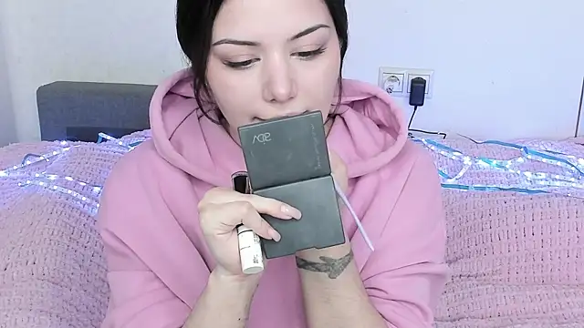Chat +18 de Dark_Moni ao vivo