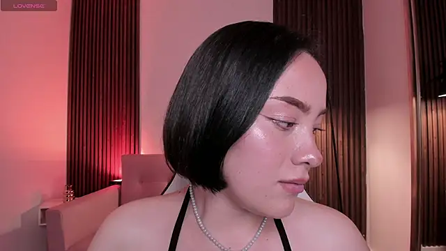MAGIC_VERA Adlı Modelin Canlı XXX Sohbeti
