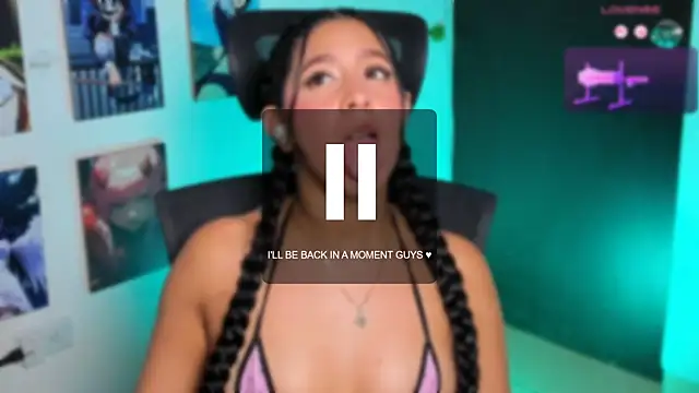 Vickysth Chat XXX live