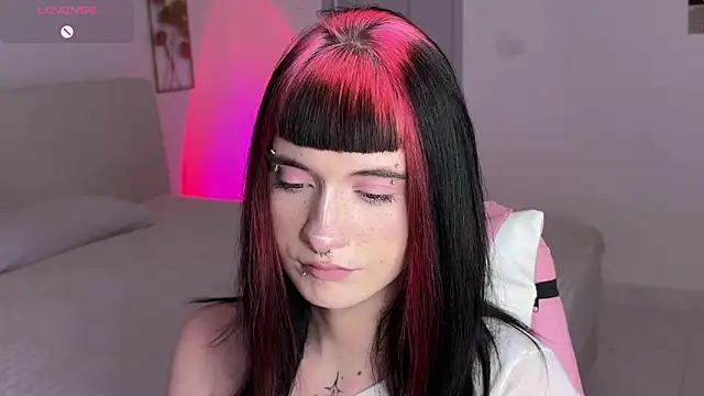 Vailyreb_'s Webcam Show
