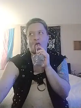 RiverTripp's Webcam Show