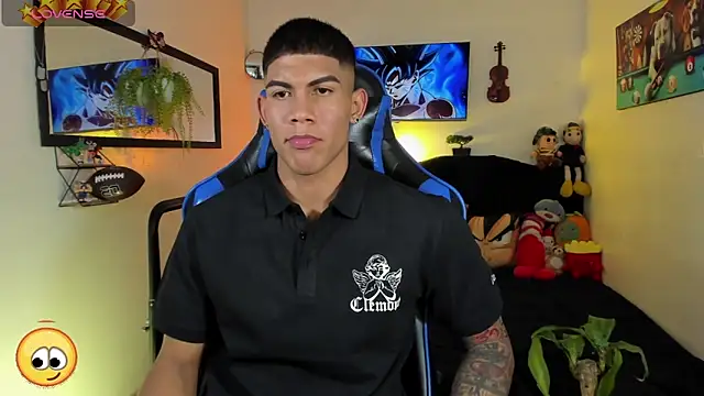 Damian_latinxxx 网络视讯表演