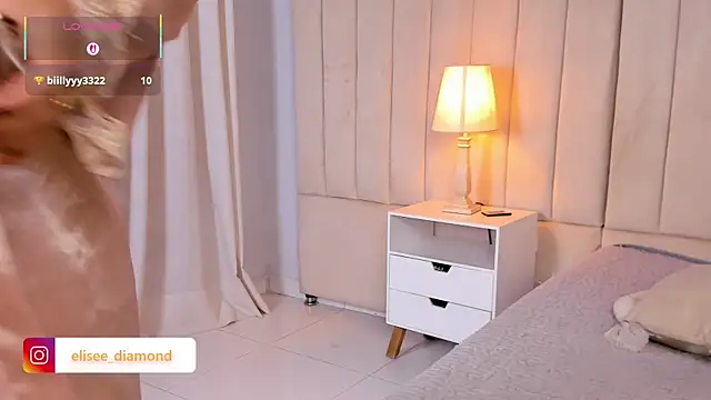 Elise_Diamond élő XXX-chatje