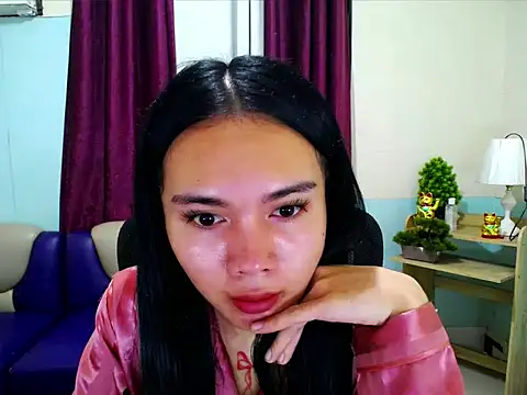 Chat XXX ao vivo de devine_goddess