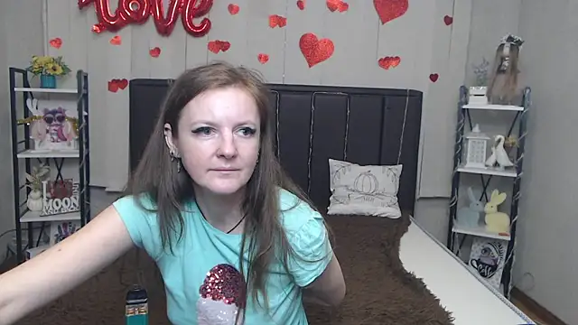MeganPirs Chat XXX in diretta