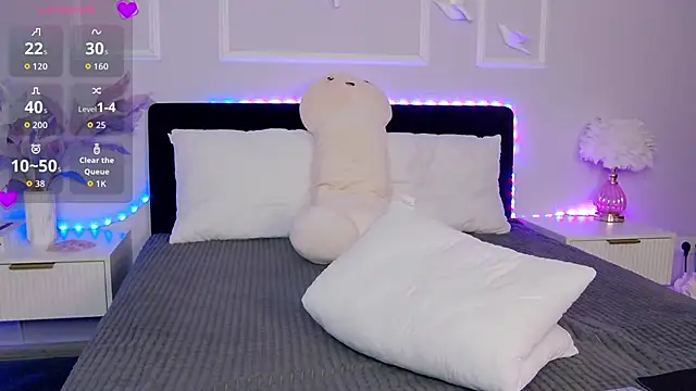 dollyweb's Webcam Show