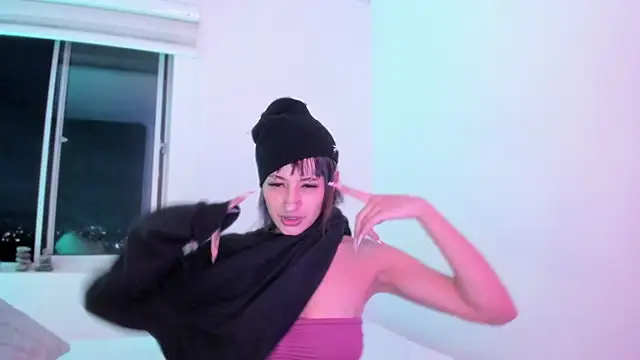 vandalovee_ Chat XXX live