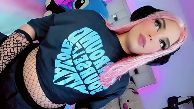 Alannys_xHotx's Live XXX Chat