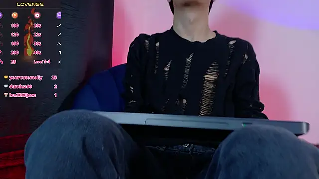lui_x_dust 在線直播表演