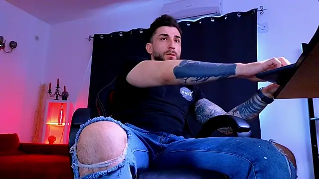 عرض كام MightyAaron66