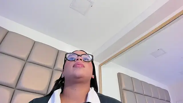Chat XXX ao vivo de lilly_williamss