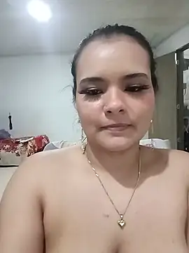 Czat XXX na żywo – Emily_Rouse23