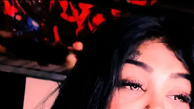 Czat XXX na żywo – indian_dreamgirl