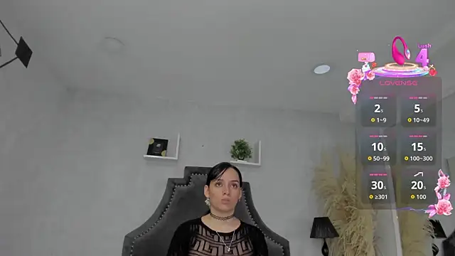 EmiliaRose_'s Live XXX Chat