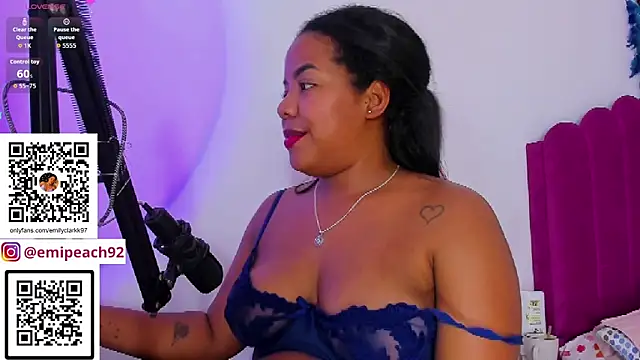 samanthaabloom's Live XXX Chat