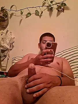 UsaGuy76 Show in webcam
