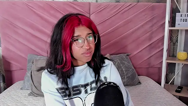Karin_Ks – Naživo XXX chat
